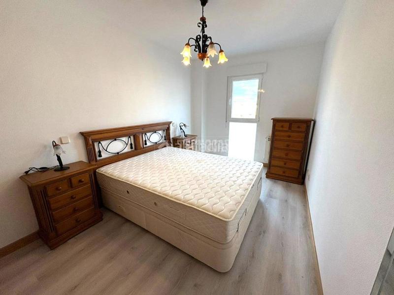 Foto 455baf56-0c7c-4311-9815-7b32bdbc87d9. Pis amb calefacció aparcament a La Ermita Parla