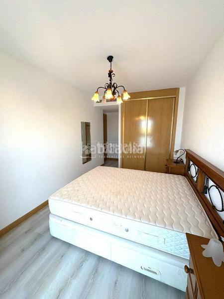 Foto 4b872b47-c9c5-4bb1-bc34-fe3e3331c931. Pis amb calefacció aparcament a La Ermita Parla