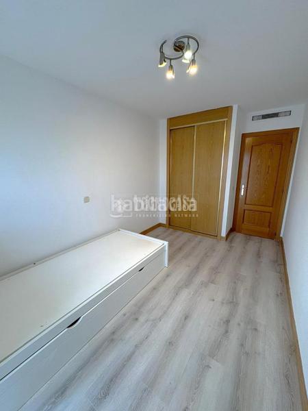 Foto 9ecef547-6197-40d2-9b9b-e0b997b1c8fa. Pis amb calefacció aparcament a La Ermita Parla