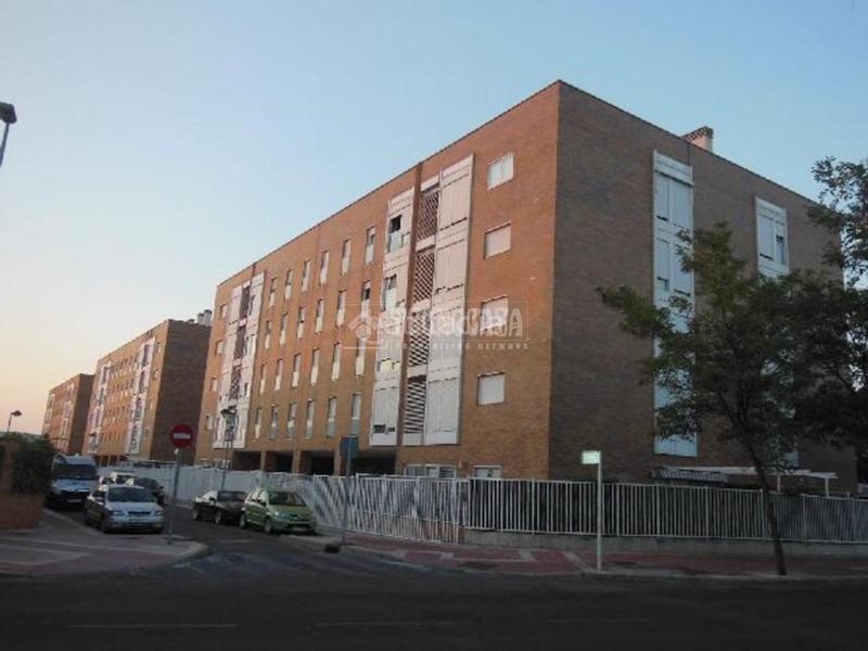 Foto d65fc6cc-04b0-4168-89ba-e3eaf2b453e0. Pis amb calefacció aparcament a La Ermita Parla