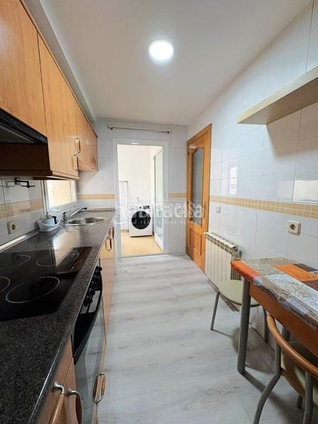 Foto f936bb96-fbc2-4a26-bc35-8c7cd4c0b772. Pis amb calefacció aparcament a La Ermita Parla