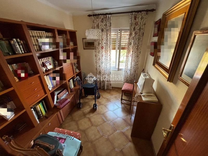 Foto c4dbcfc9-f2fb-4559-8239-4e7682b4cf61. Piso  en venta en Barrio de Ciudad Jardín Málaga