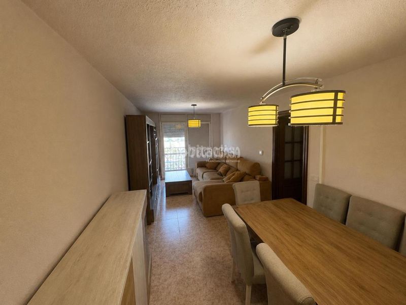 Foto 0dc3d9d9-477d-4e70-93d9-29521966739a. Piso  en venta en Palma - Palmilla Málaga