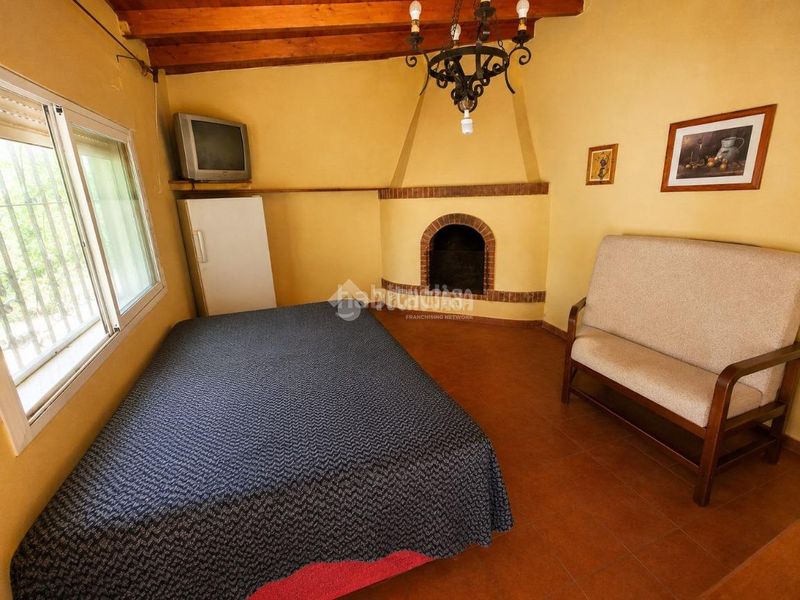 Foto 744fb1f5-fa4e-4799-87bb-4c73054b31b2. Finca rústica a Quart de Poblet