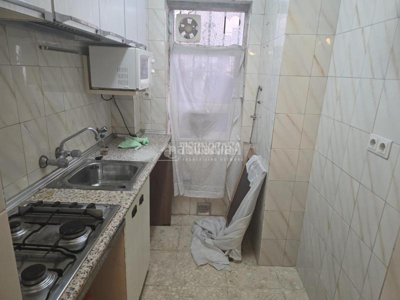 Foto ca0a0f95-9b3a-4b1d-924f-a9bcf1a7267e. Piso  en venta en Barrio de Ciudad Jardín Málaga