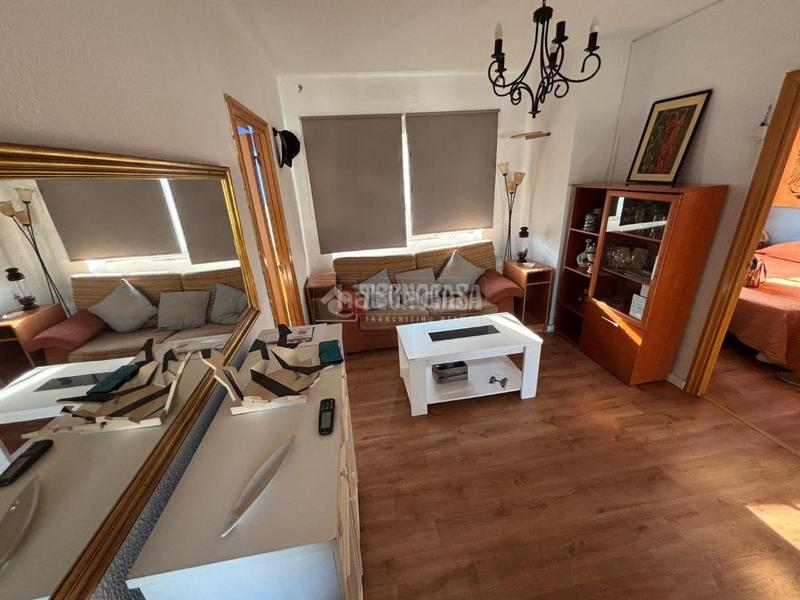 Foto 6fba1365-3fee-4d06-aa8e-a72eddb3a503. Appartement dans Barrio de Ciudad Jardín Málaga