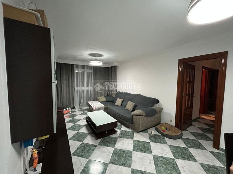 Foto 5635774d-f48f-490f-acdb-f387f72ca82d. Piso  en venta en Palma - Palmilla Málaga