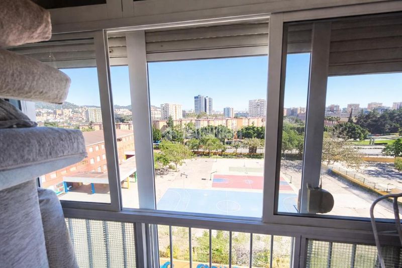 Foto 2bcfacc3-8b9f-41d5-ace0-dbc24b12e590. Piso  en venta en Palma - Palmilla Málaga