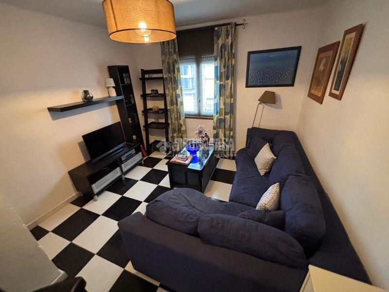 Foto 681c8615-e416-4dee-9f8b-0b5f5deba316. Piso  en venta en Barrio de Ciudad Jardín Málaga