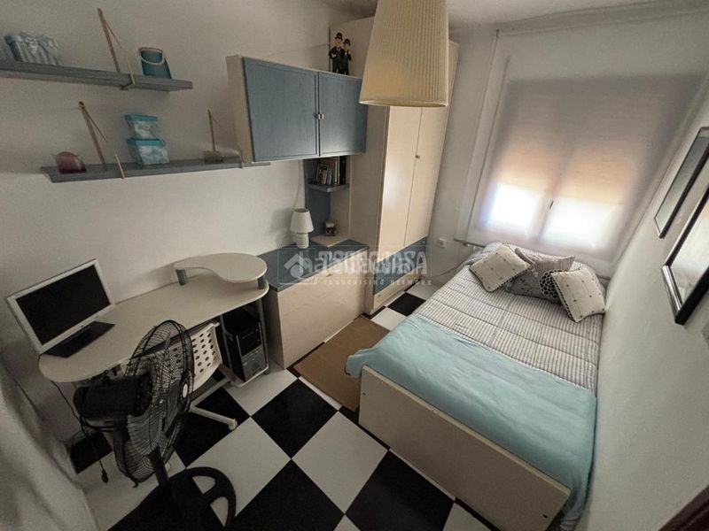 Foto d0bedd95-5cd4-461c-8a1a-c209caa64505. Piso  en venta en Barrio de Ciudad Jardín Málaga