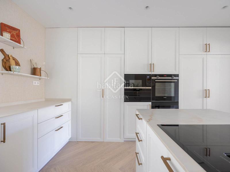 Foto 587d4078-4148-4661-9f57-90007f4eafc1. Piso exclusivo piso de 323 m en venta en una finca clásica en Recoletos, en Madrid