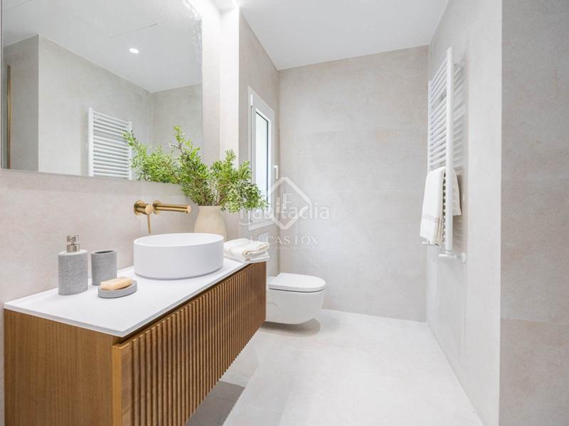 Foto 8498ba96-a5ec-4d78-99d4-c424946607a3. Piso exclusivo piso de 323 m en venta en una finca clásica en Recoletos, en Madrid