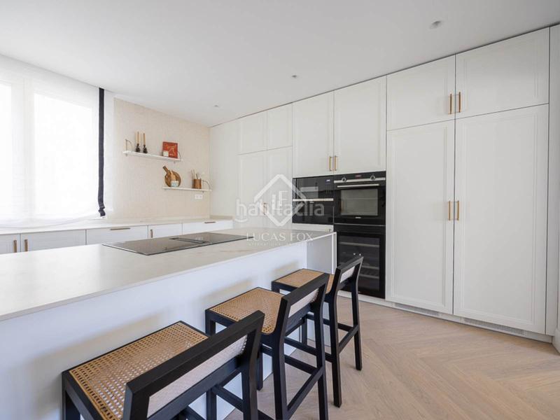 Foto ab24f3af-0913-4a47-bad8-e2677d40afbf. Piso exclusivo piso de 323 m en venta en una finca clásica en Recoletos, en Madrid
