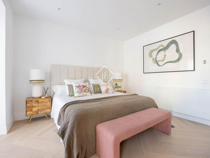 Foto ad81ba35-1779-45c5-8a5d-84215e738811. Piso exclusivo piso de 323 m en venta en una finca clásica en Recoletos, en Madrid
