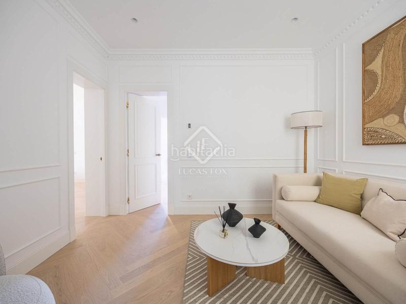 Foto f74e8185-be46-481a-b23a-c69d886fab17. Piso exclusivo piso de 323 m en venta en una finca clásica en Recoletos, en Madrid