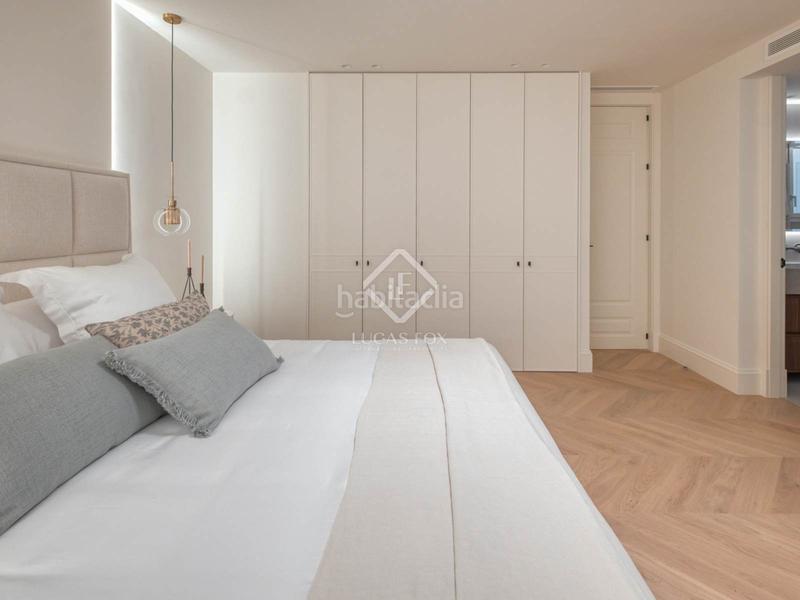Foto 6f092701-e6ca-41ed-bc79-87cebb45b1b1. Piso  reformado con 3 dormitorio y 4 baños en venta en un edificio clásico en el barrio de justicia, en Madrid
