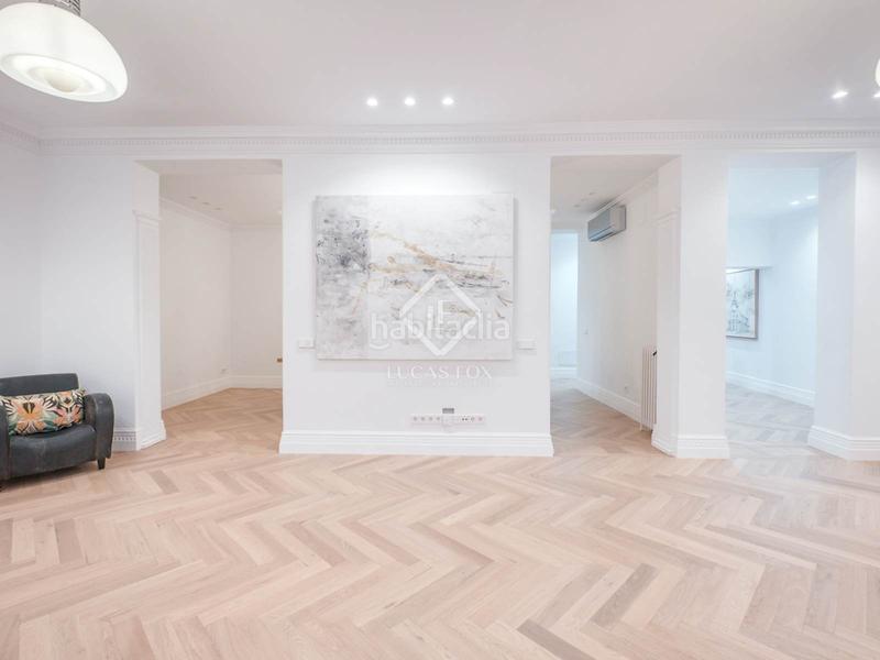 Foto 6d564b62-2425-4a0e-845d-94a9a8accbc2. Piso  en excelentes condiciones de 3 dormitorios en venta en justicia, en Madrid