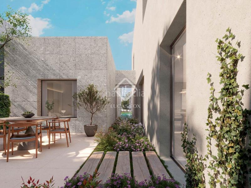 Foto cec47d6a-6c55-4cde-8507-e0eac974d172. Chalet excelente villa de obra nueva de 4 dormitorios en venta en Torrelodones