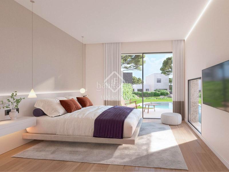 Foto 67c2bf2f-f93b-4885-99f0-241959f62c52. Chalet exclusiva villa de obra nueva de 4 dormitorios con 200 m exteriores en venta en Torrelodones