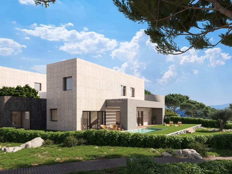 Foto d366aed2-aa26-4155-ac68-7506b9c5a48b. Chalet exclusiva villa de obra nueva de 4 dormitorios con 200 m exteriores en venta en Torrelodones