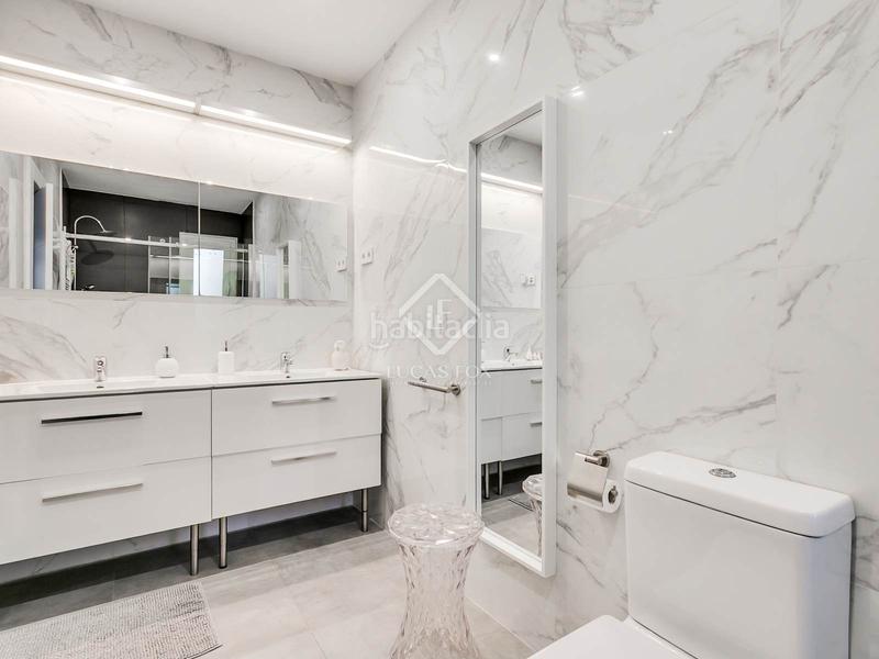Foto 31c423a9-4b09-469f-85d3-2de4044fc467. Chalet villa independiente en excelentes condiciones en venta , madrid en Santo Domingo