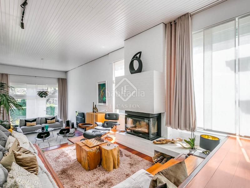 Foto cc4dec35-8687-4134-b365-b585684fd833. Chalet villa independiente en excelentes condiciones en venta , madrid en Santo Domingo