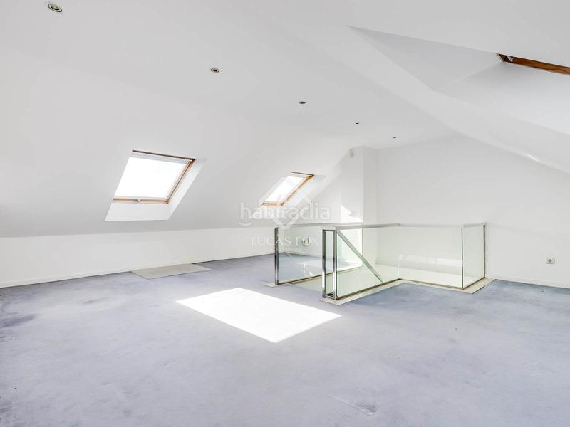 Foto 5677c776-1c46-4cb8-9e66-4cbd8ed3bbc2. Chalet con parcheggio piscina in Encinar de los Reyes La Moraleja