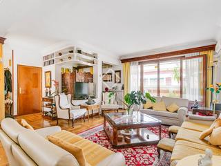 Piso en Gaztambide. Magnifico ático  con 23 metros de terraza
