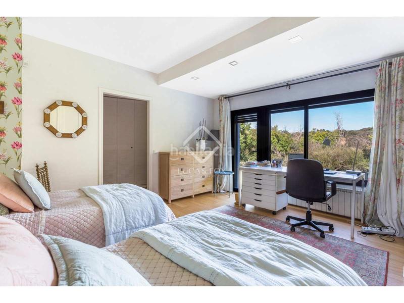 Foto 8bffe491-a7e8-48d8-92dc-903942bd4918. Chalet avec parking piscine dans Ciudalcampo