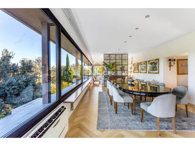 Foto be606629-a5dd-46ef-ba01-2a332443a650. Chalet avec parking piscine dans Ciudalcampo