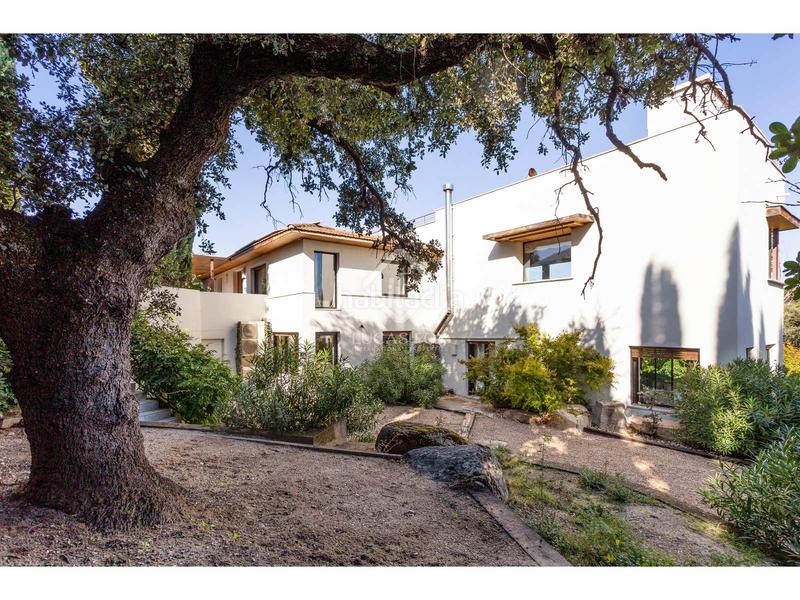 Foto cfba8ed6-ff94-4ad8-a4dd-ce14324731d3. Chalet avec parking piscine dans Ciudalcampo