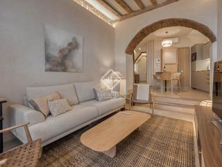 Appartement à Universidad-Malasaña. Piso en excelentes condiciones de 2 dormitorios en venta en mala