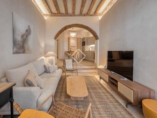 Pis a Universidad-Malasaña. Piso en excelentes condiciones de 2 dormitorios en venta en mala