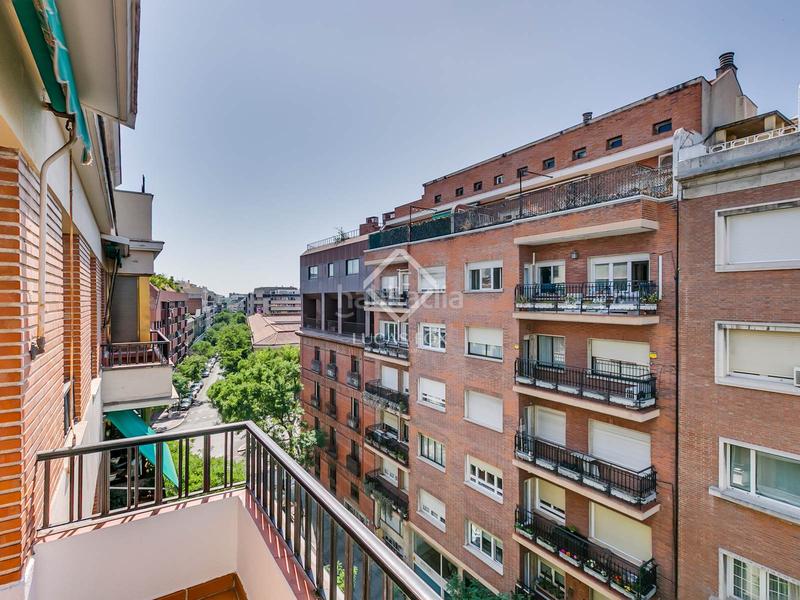 Foto 11235448-0789-44ef-83fa-0d5c584a8f88. Piso  en excelentes condiciones de 2 dormitorios con 10m terraza en venta en Trafalgar en Madrid
