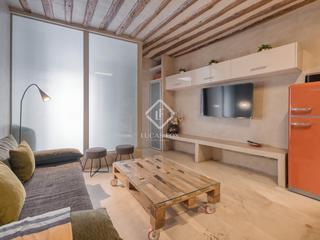 Piso en Universidad-Malasaña. Piso en excelentes condiciones enfocado para inversores en venta