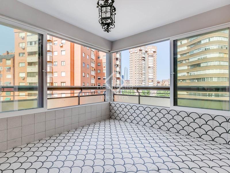 Foto 1c542818-f1f1-48aa-b1ca-57a4f5567085. Piso  reformado de 4 dormitorios en venta en pinar de chamartín en Madrid