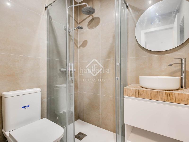 Foto a6a45a21-208b-4ec4-8855-89205f0423d0. Piso  reformado de 4 dormitorios en venta en pinar de chamartín en Madrid