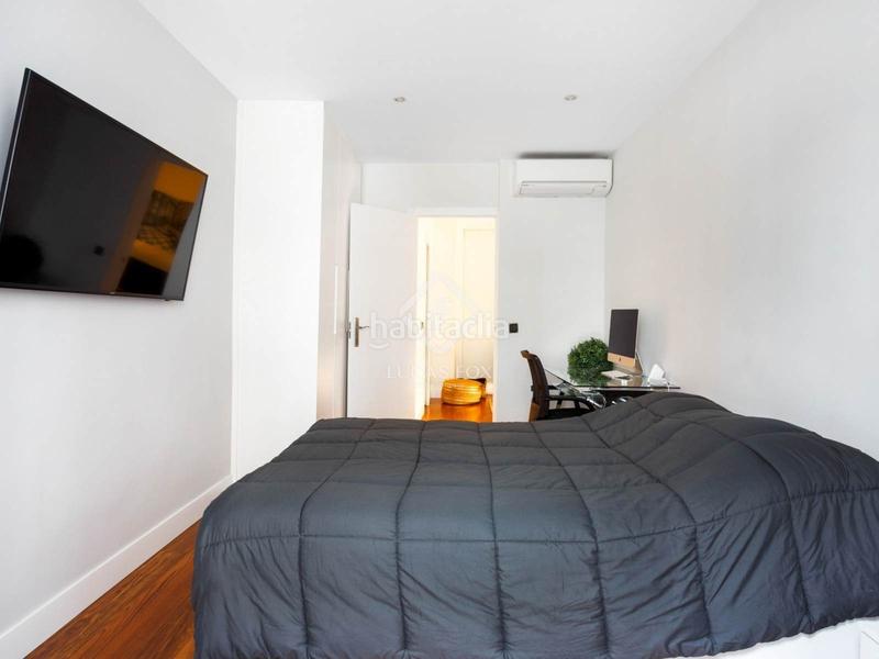 Foto 1b73e690-be0b-43e7-8b34-d6c36942c91e. Piso  reformado con 3 dormitorios en venta en Lista en Madrid