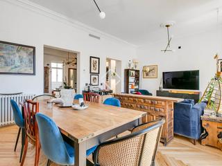 Piso en Cortes-Huertas. Piso muy luminoso en muy buen estado de 3 dormitorios en venta e