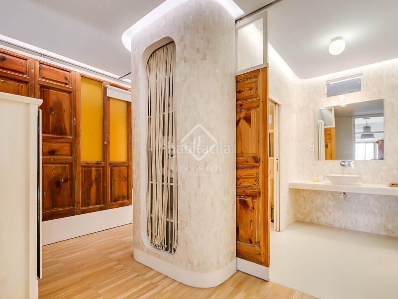 Foto d852ebde-8de7-4ffe-8a07-b67aa3cd8aed. Piso  de 2 dormitorios en venta en malasaña, en Madrid