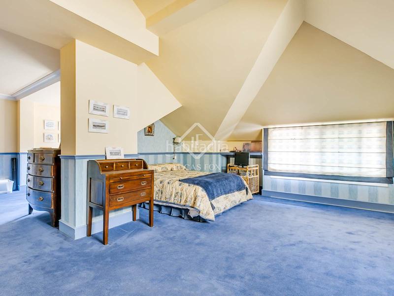 Foto 56836218-57d2-42b3-9247-969ced458abd. Xalet amb calefacció piscina a urbanización La Moraleja La Moraleja