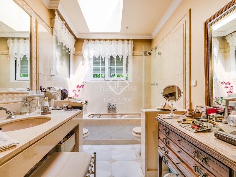 Foto 93178ff3-54ef-4917-9e96-a23d72fa39b3. Xalet amb calefacció piscina a urbanización La Moraleja La Moraleja