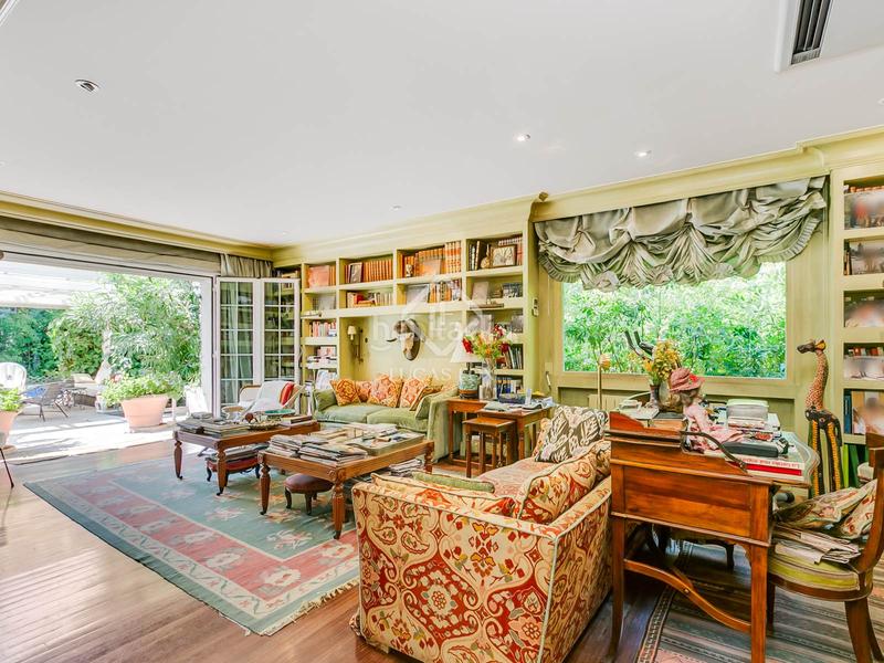 Foto 9c43e75f-6e34-4d01-9dbd-07a603c40c62. Xalet amb calefacció piscina a urbanización La Moraleja La Moraleja