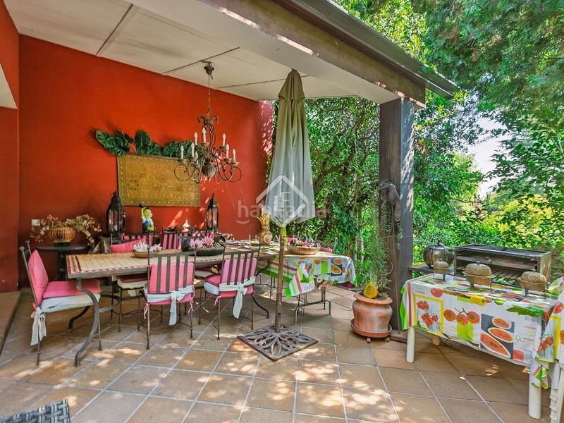 Foto 6e85b52e-7a16-44e4-9562-f36aac690853. Xalet amb calefacció piscina a urbanización La Moraleja La Moraleja