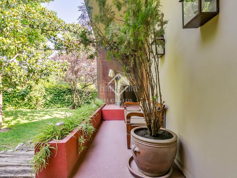 Foto b6f20bd8-73b1-4a99-ac4d-c2640831a4cc. Xalet amb calefacció piscina a urbanización La Moraleja La Moraleja