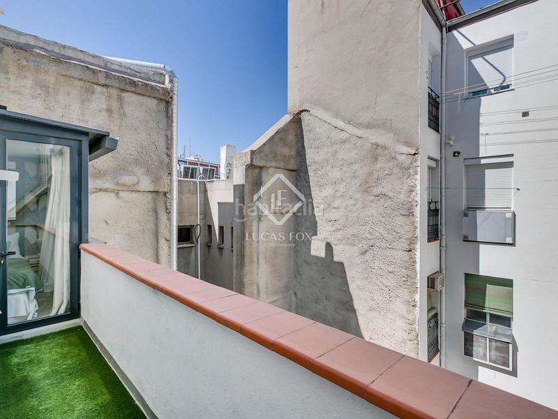 Foto 2761a579-ac0f-4595-bf1e-2cab6ce1bc5c. Àtic amb aparcament a Cortes-Huertas Madrid