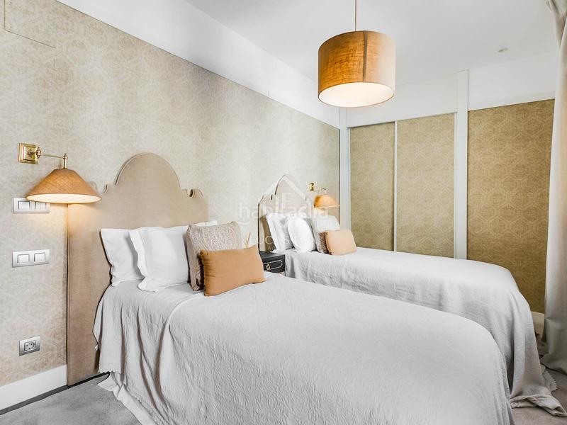 Foto 6dd03a68-68be-4e9f-89c4-6c9b58a474b8. Àtic amb aparcament a Cortes-Huertas Madrid