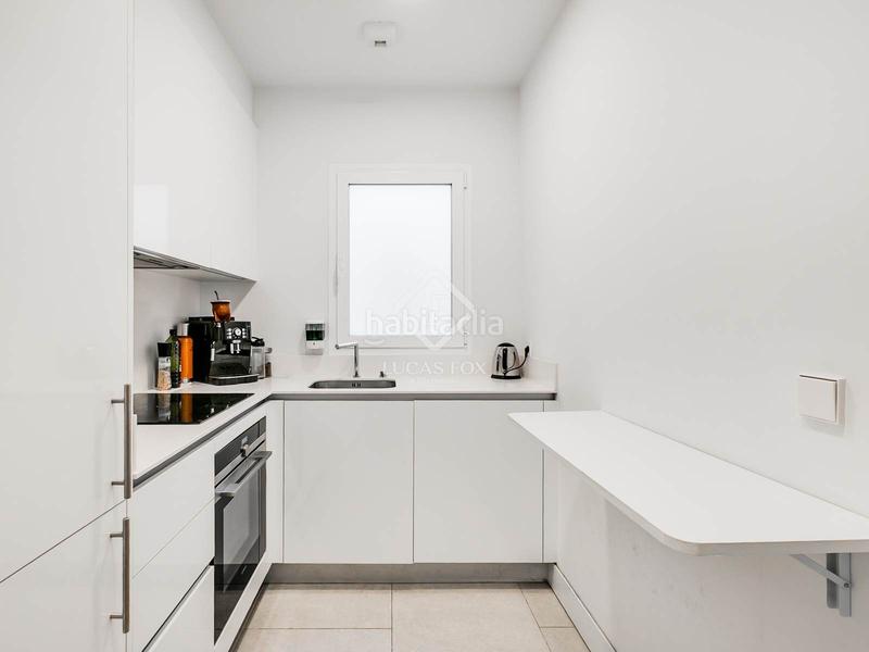 Foto 74ba65ab-65a6-4253-bc96-a1fe6a0ddedc. Piso magnífico piso en venta en un edificio clásico rehabilitado en malasaña, en Madrid
