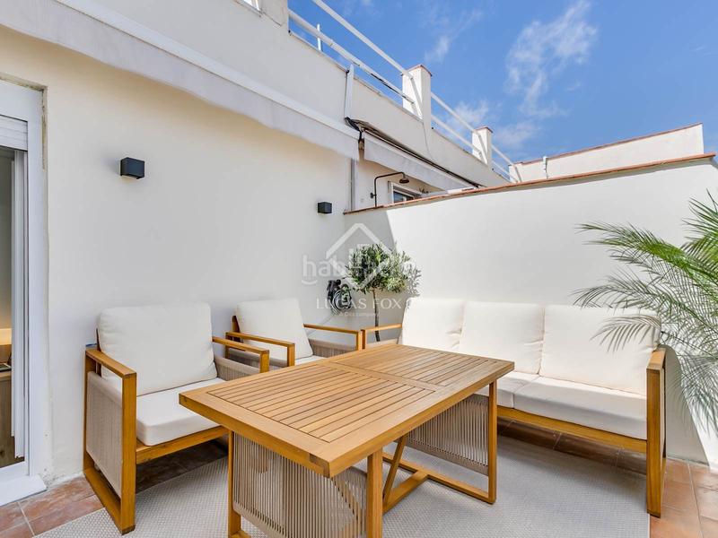 Foto 68118656-2cbd-4610-bd39-85887579bf6c. Piso  en excelentes condiciones de 2 dormitorios con terraza de 18 m en venta en Recoletos, en Madrid