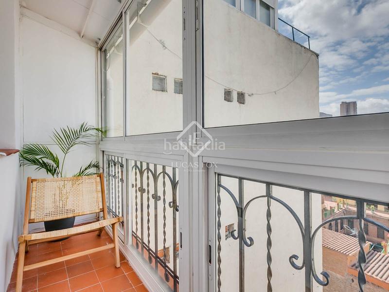 Foto 91d89788-362c-436b-94a6-40d893a630d0. Piso  en excelentes condiciones de 2 dormitorios con terraza de 18 m en venta en Recoletos, en Madrid